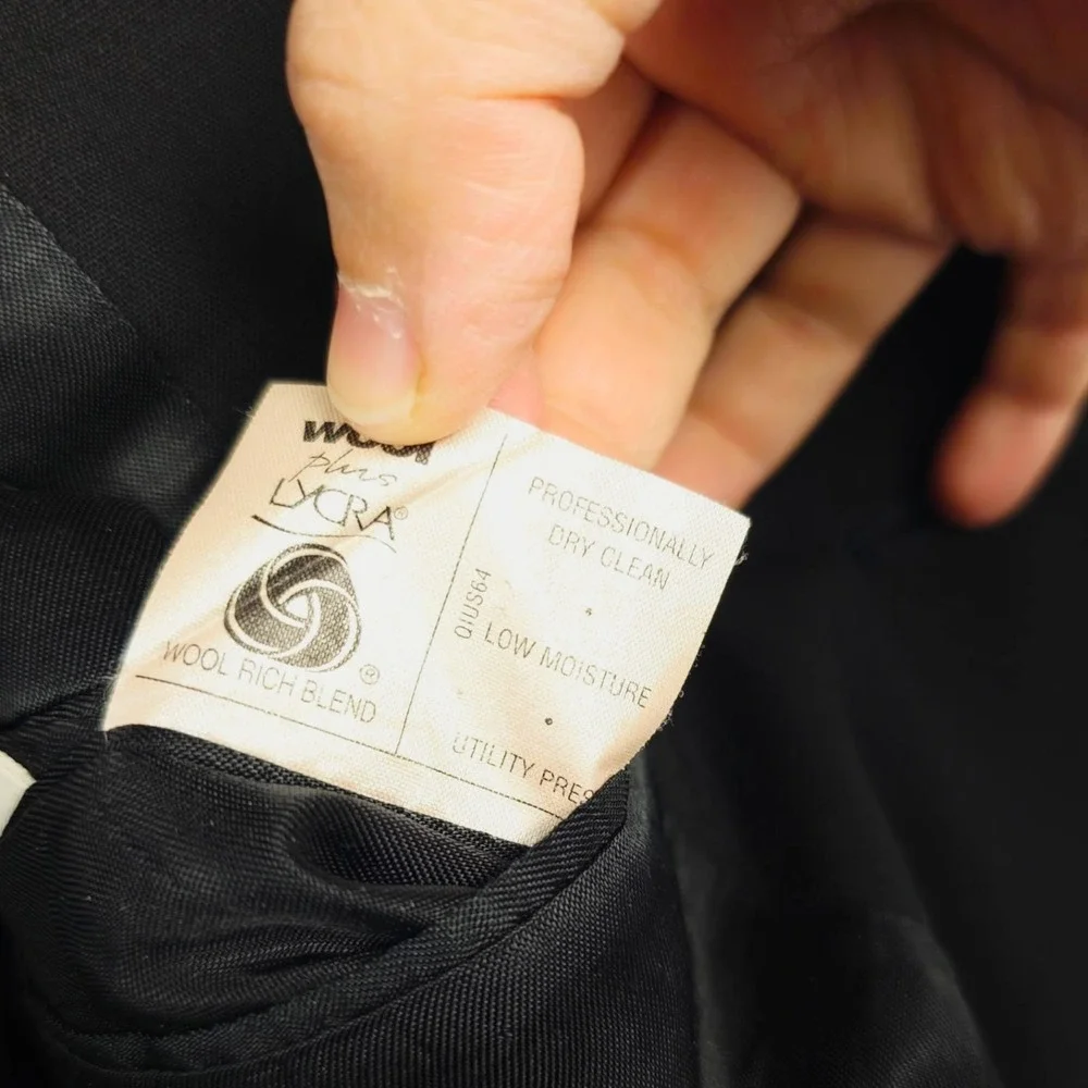 VTG Tommy Hilfiger Dillard's Blazer 42R Black Wool Lycra 3-Button Patch Pockets
